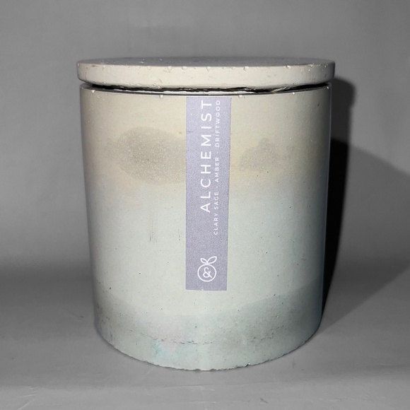 Alchemist Candle - Picture 1 of 5
